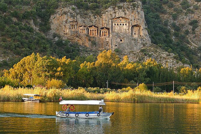 Dalyan Mud Baths and Turtle Beach Day Trip From Antalya - Dining Experience