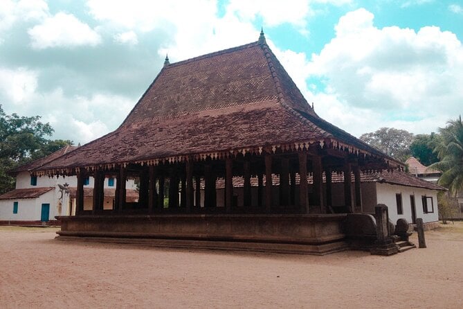 Dambadeniya, Yapahuwa, Panduwasnuwara: Private Ancient Cities  - Colombo - Reviews and Feedback