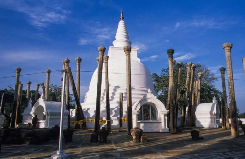Dambulla: Anuradhapura and Mihintale Day Tour - Detailed Breakdown of the Itinerary