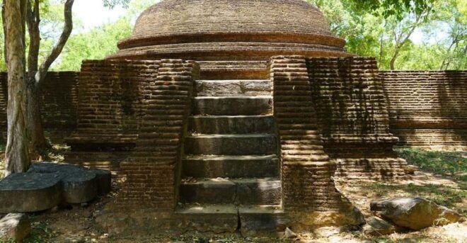 Dambulla & Polonnaruwa: All Inclusive Tour From Colombo - Polonnaruwa Ancient City