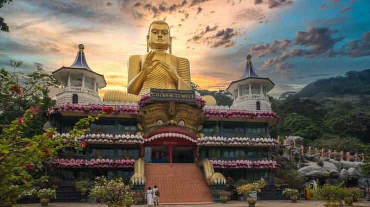 Dambulla & Polonnaruwa Ancient City: Day Tour From Negombo - Itinerary Highlights