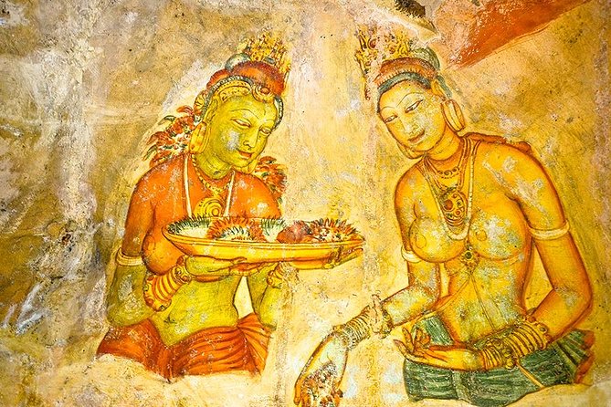 Dambulla & Sigiriya Day Tour From Colombo / Negombo With Lunch - Common Questions