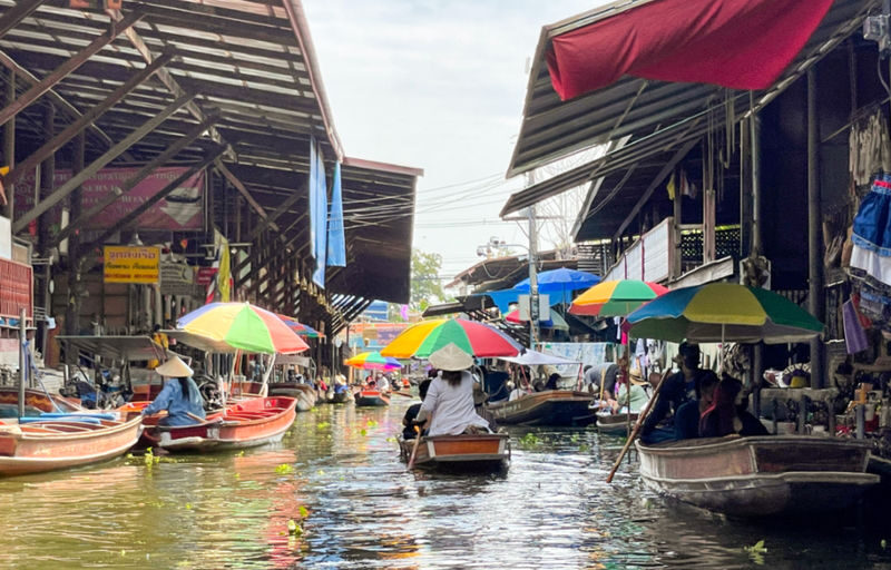 Damnoen Saduak Floating Market and Camping experience 2 Days 1 Night Tour from Bangkok - A canal ride through Damnoen Saduak