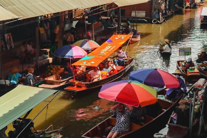 Damnoen Saduak Floating Market Half Day Tour With Boat Ride - What the price buys, and what it doesn’t
