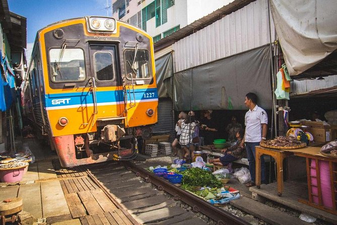 Damnoen Saduak Floating Market & Maeklong Railway Market Tour (SHA Plus) - Directions and How to Get There