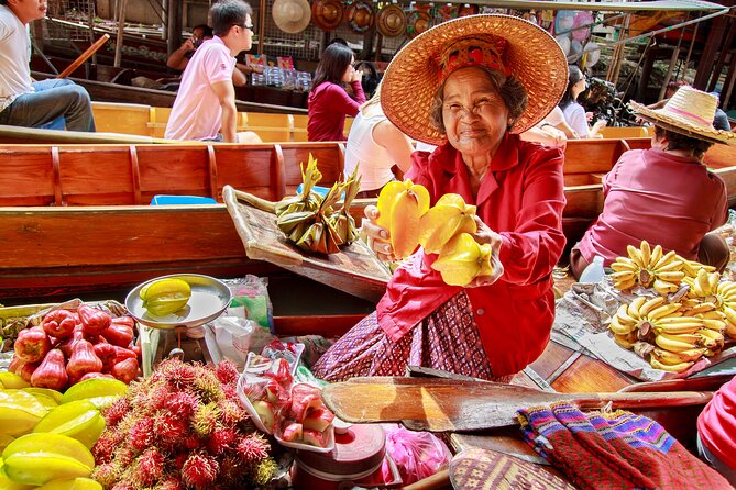Damnoen Saduak Floating Market Private Tour With English Guide - Inclusions and Services
