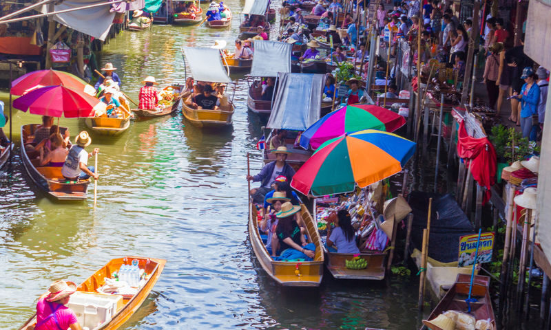 Damnoen Saduak Floating Market with Rowboat Ride + Train Ride at Maeklong Railway Market Tour by Panda Bus (LMK2) - Is the price worth it?