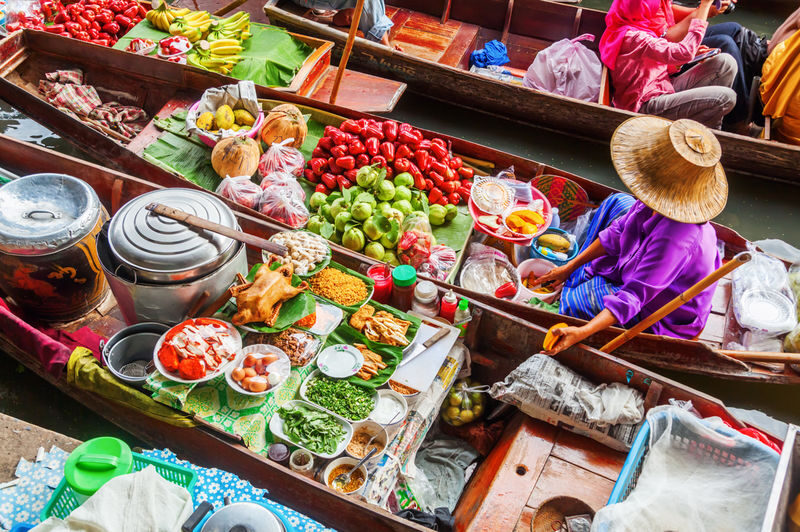 Damnoen Saduak & Maeklong Railway Market Guided Day Tour - By boat into Damnoen Saduak