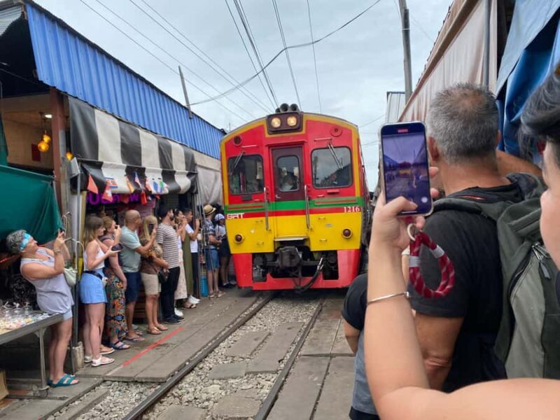 Damnoen : Train Market,Canal Life & Suspension Bridge Scenic - The Itinerary: A Closer Look