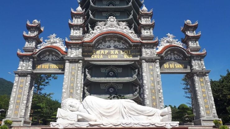 Danang One Day Hire A Car With English Speaking Driver - Professional English Speaking Drivers