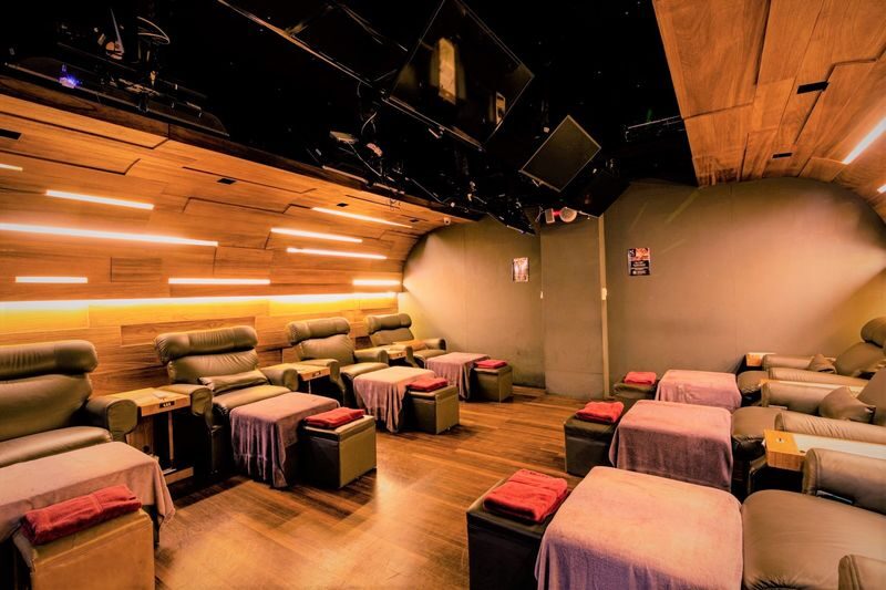 Dancing Finger Massage in Taipei - Picking a branch that fits your plans
