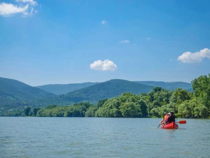 Danube Bend Hiking and Kayaking Adventure - Experience Highlights