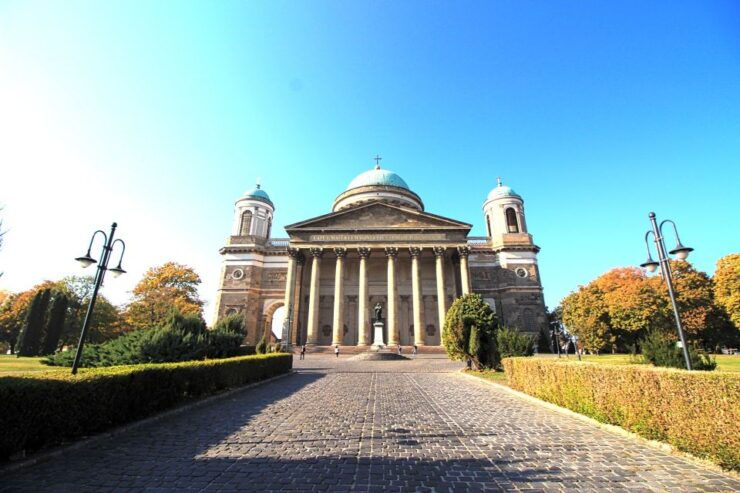 Danube Bend & Szentendre With Lunch: Day Tour From Budapest - Tour Highlights and Itinerary