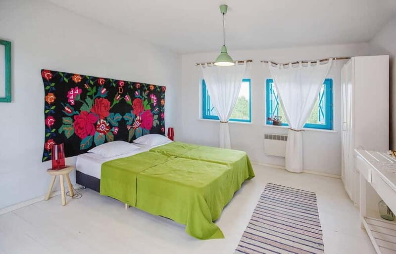 Danube Delta: Birds & Secret Channels 4-Day Tour - Discover the Untouched Beauty of the Danube Delta: Birds & Secret Channels 4-Day Tour  