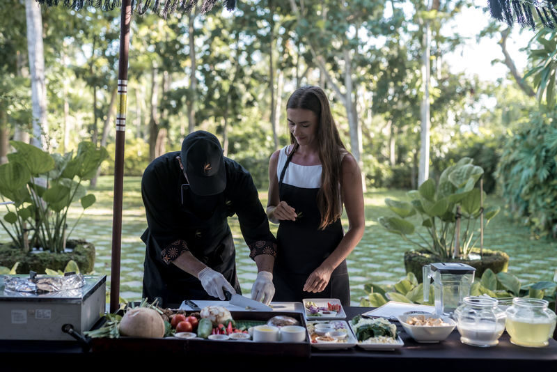 Dapur Bali Cooking Class Experience in Nusa Dua Bali - Decide whether the market visit is worth the extra cost
