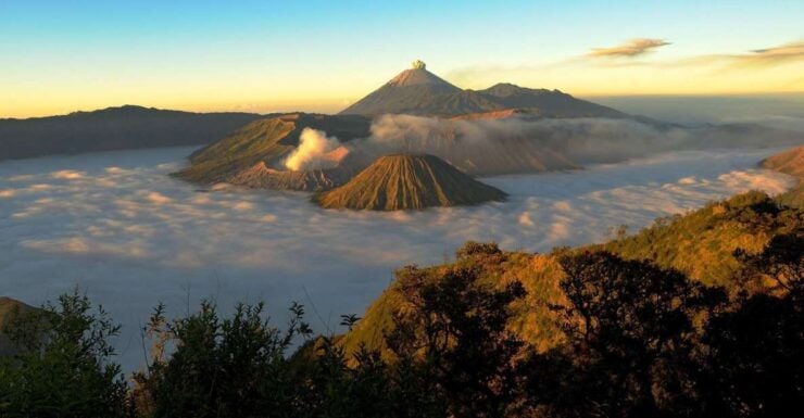 Dari Surabaya Atau Malang: Bromo Sunrise (Dan Kawah Ijen) - Experience the Bromo Sunrise