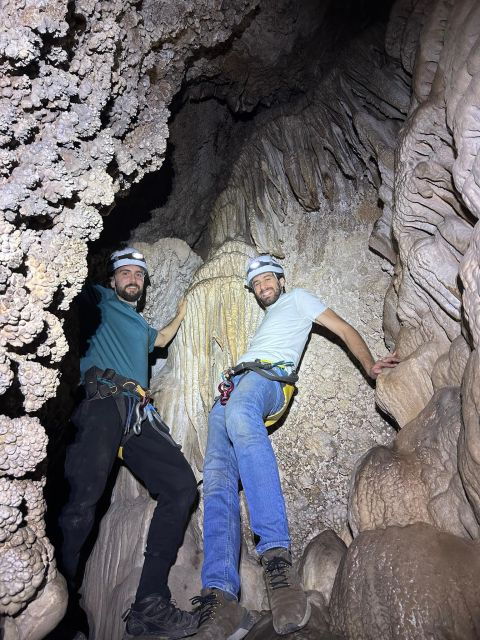 Dark Cave in Sierra Segaria, Ondara - Booking Details