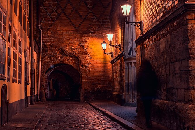 Dark Corners of Dubrovnik - Ghost Tour - Eerie Atmosphere Exploration