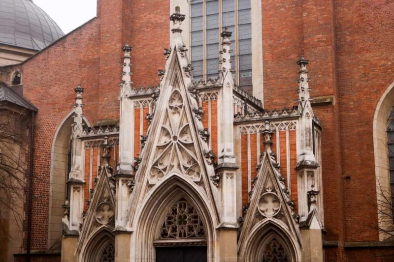 Dark Krakow: A Chilling Old Town Walking Tour - The Sum Up: Who Will Love This Tour?