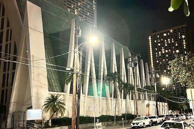 Dark Side Adventure Tours: Ghosts of Waikiki - Exploring the Itinerary and What to Expect