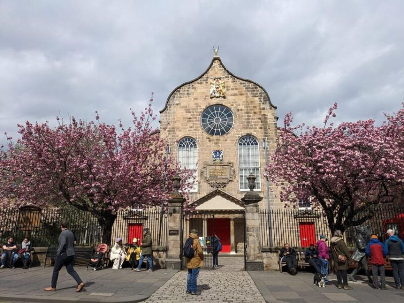 Dark Stories of Edinburgh: walking tour in French - An Overview of the Experience