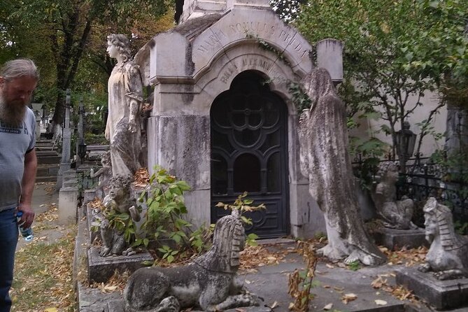 Darkside Tour of Bucharest - Small Group - Included Amenities