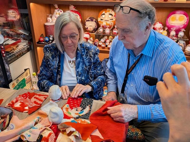 Daruchans House: Daruma Cloth-Covering Experience - Jindaiji makes a worthwhile outing
