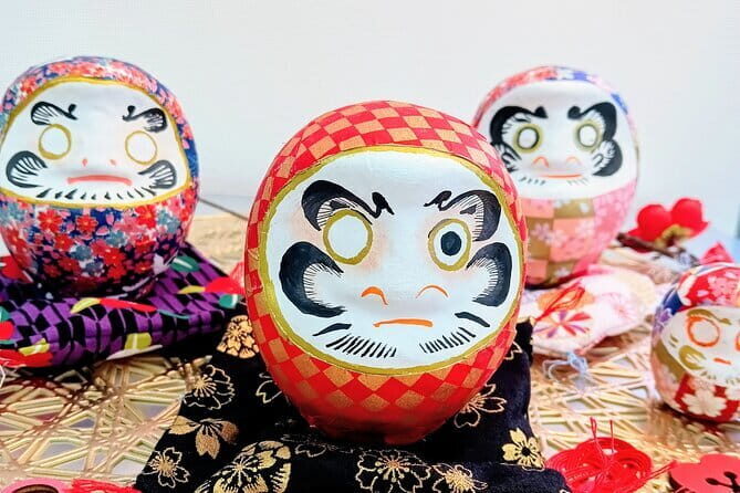 Daruma Workshop by Making your Own Japanese Souvenir in Shinjuku - The Experience: What to Expect in Detail