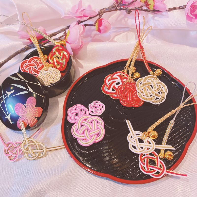 Daruma Workshop by Making your Own Japanese Souvenir in Shinjuku - Is the price good value?
