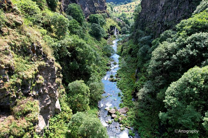 Dashbashi Canyon - Paravani Lake- Private Full Day Photo Tour - Itinerary Highlights