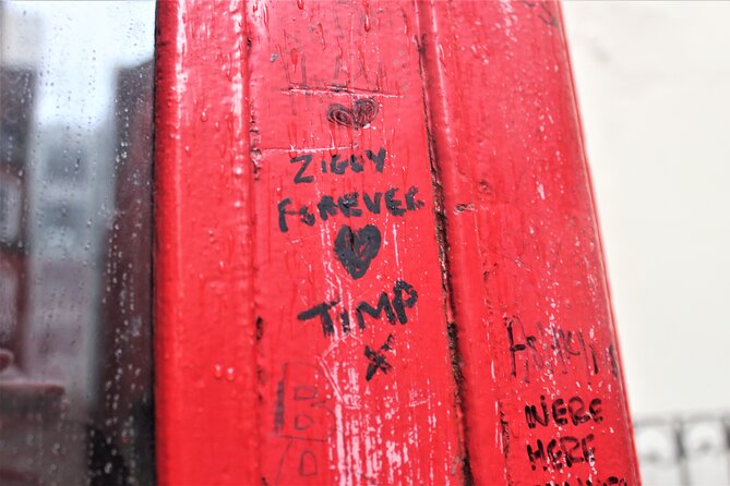 David Bowie Walking Tour of London - Whats Included