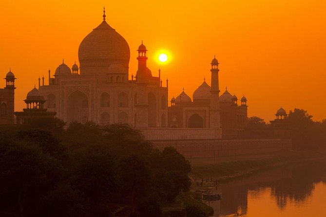 Dawn Majesty: Taj Mahal Sunrise & Agra Fort Tour From Delhi - Pricing and Booking