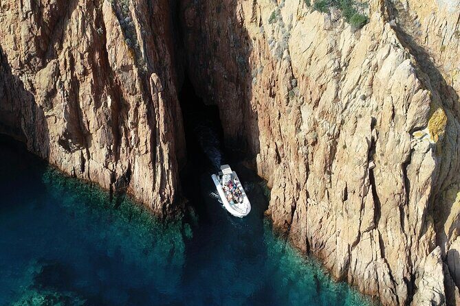 Day at Scandola and Calanques de Piana in a small group - Who is This Tour Best For?