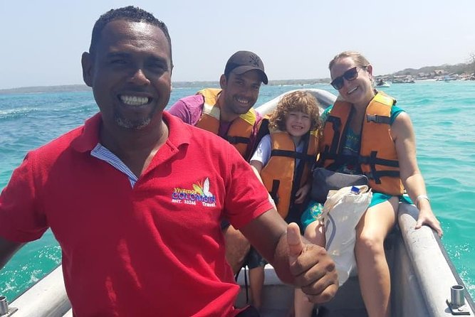 Day at the National Colombia Aviary and Afternoon at Playa Blanca - Booking Details for the National Colombia Aviary and Playa Blanca