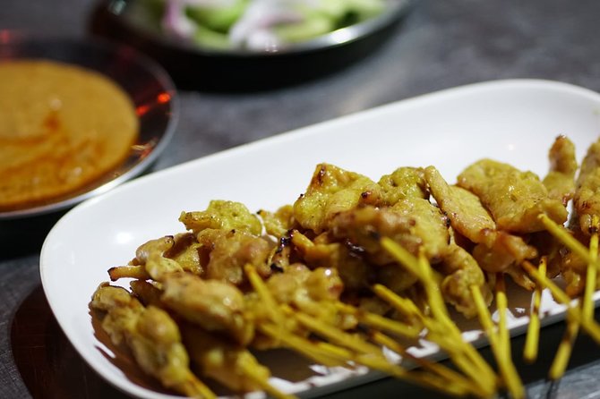 Day Biking Tour to Koh Rattanakosin From Bangkok - The Sum Up