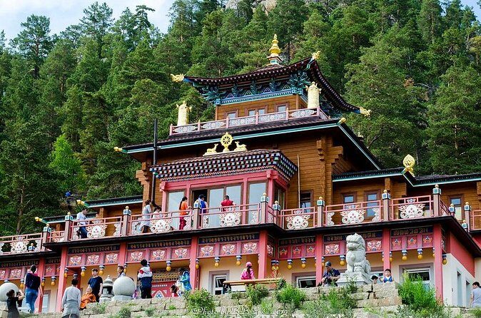 Day Coach Tour of Aglag Buteel Monastery and Meditation Center Including Lunch - FAQ