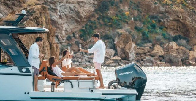 Day Cruise Athens, Moni Island, Poros and Hydra - Island Exploration