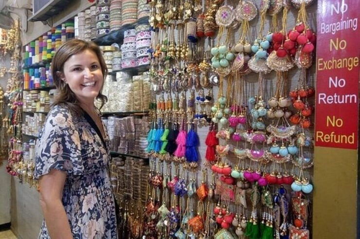 Day Customized Delhi Shopping Tour With Female Consultant - Private Group Experience