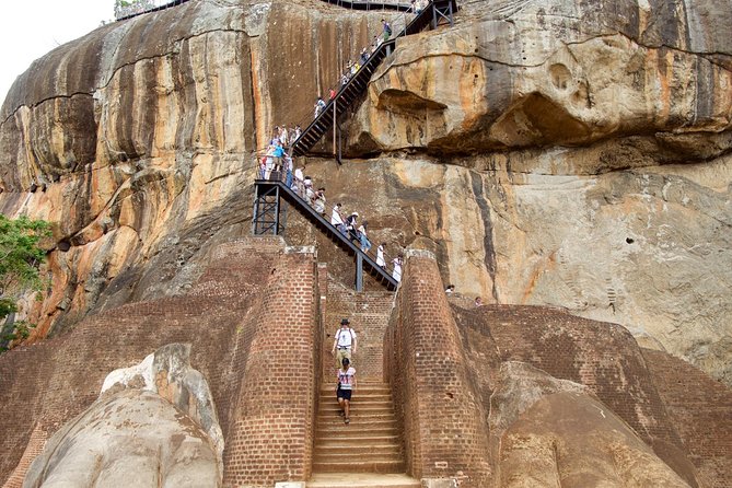 Day Excursion From Kandy to Sigiriya, Pidurangala Rock & National Park Safari - The Sum Up