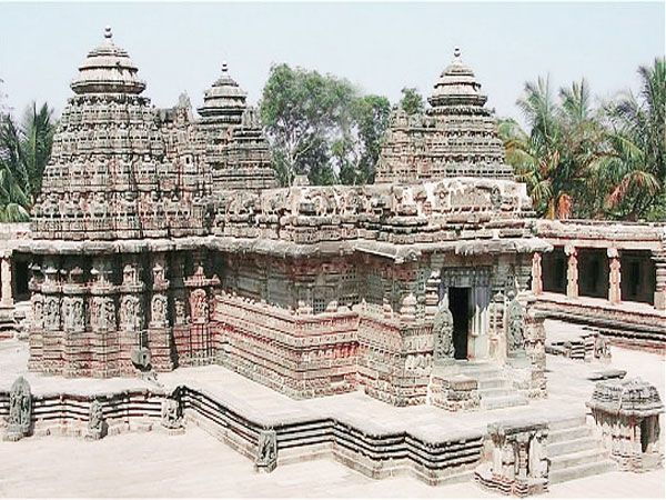 Day Excursion of Belur, Halebeedu & Shravanabelagola - Experience