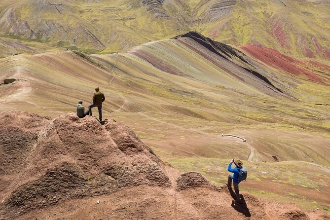 Day Guided Palccoyo Rainbow Mountain Arrive Before the Crowds Tour - Assistance and Product Code