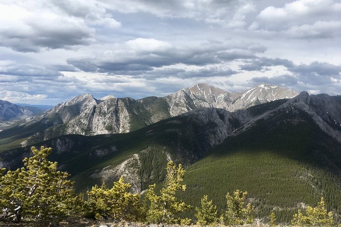 Day Hike in Kananaskis Country - What to Expect