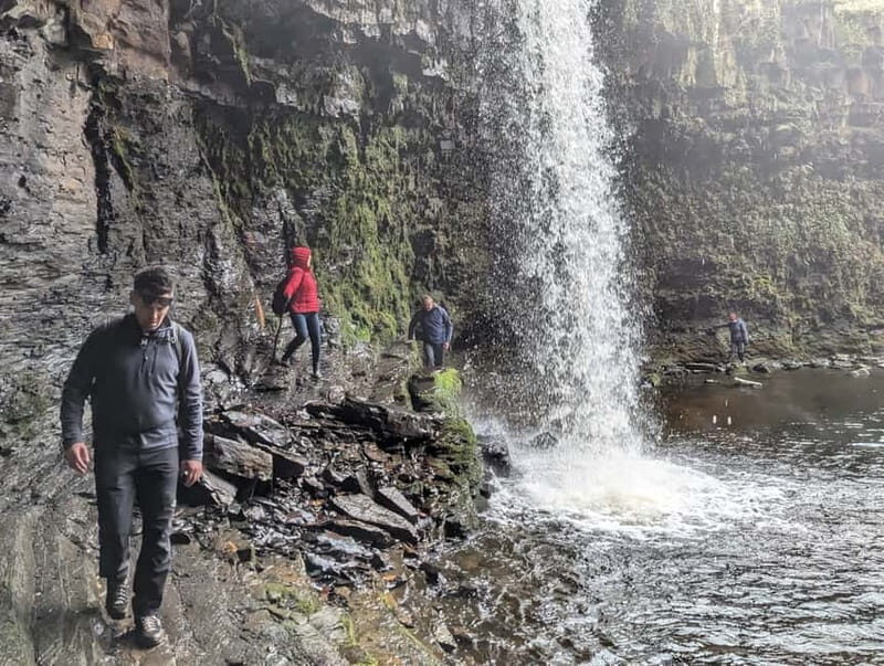 Day Hike: The Six Waterfalls Of The Brecon Beacons - Good To Know