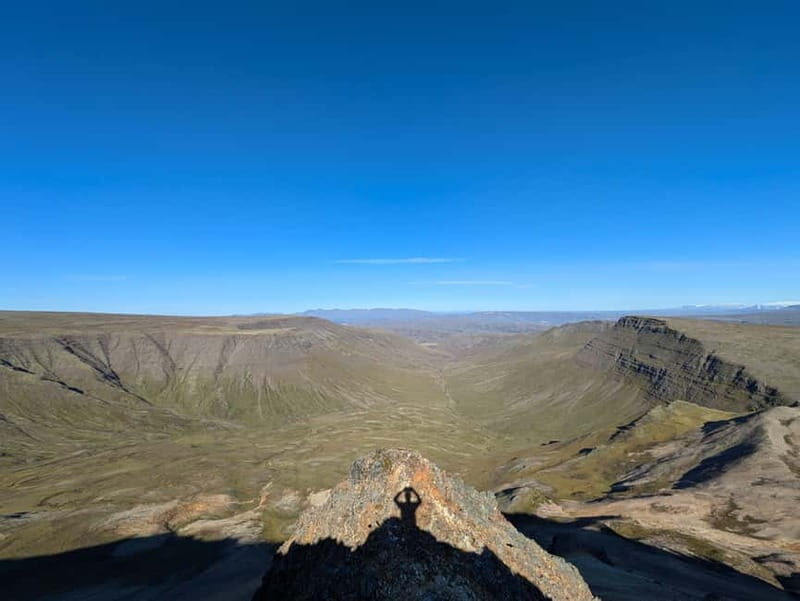 Day Hike to Moskardshnjukar: The Knifes Edge - moderate - Final Thoughts: Is This Tour Worth It?