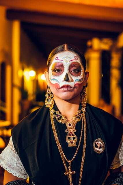 Day of the Dead Catrina Photoshoot & Mezcal Spirited Faces - FAQ
