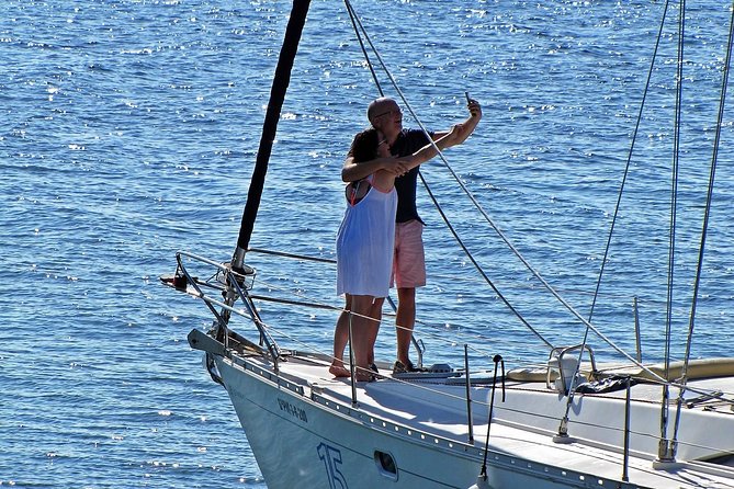 Day Sailing Trip. Exclusive. - Booking and Confirmation