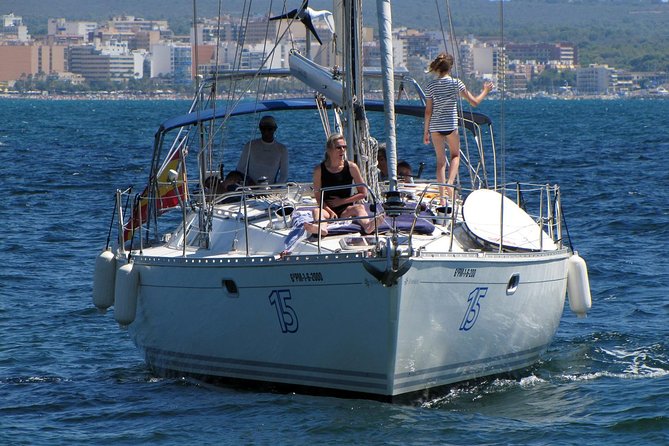 Day Sailing Trip. Exclusive. - Accessibility Information