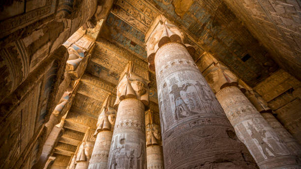 Day Tour Dendera and Abydos Temples - At Abydos, read the painted scenes