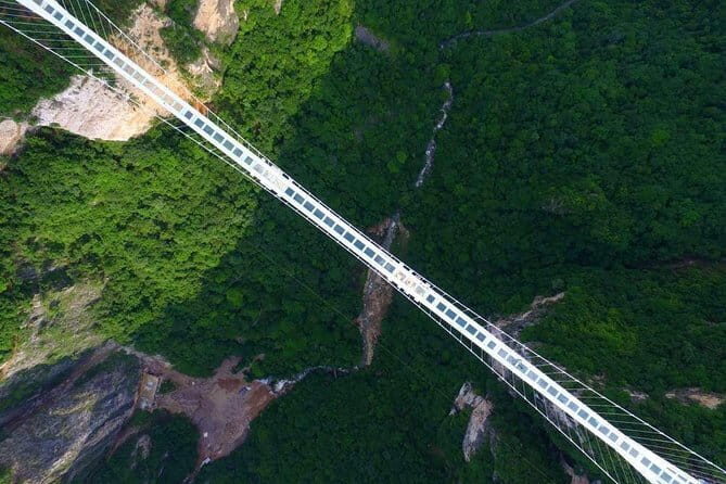 Day Tour for Tianmen Mountian and The Longgest Glass Bridge in the world - FAQ