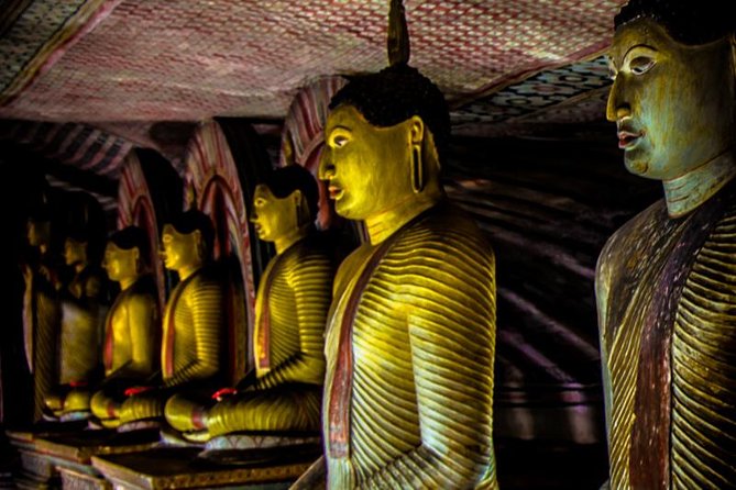 Day Tour From Colombo to Sigiriya and Pidurangala Rock & Cave - Meeting and Pickup Details